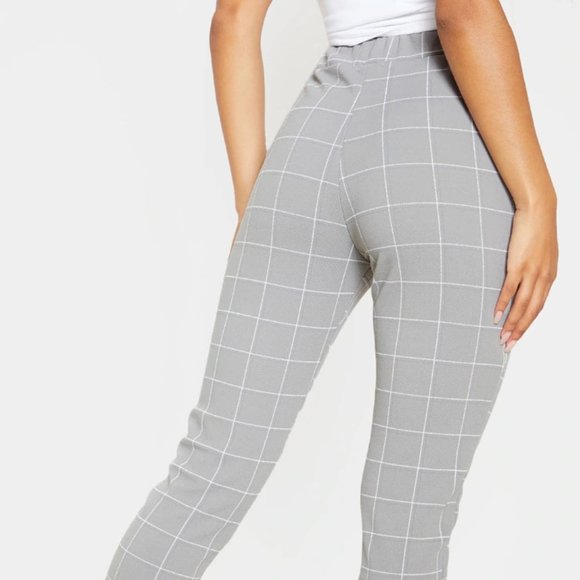PrettyLittleThing Grey Plaid Pants - Picture 2 of 3